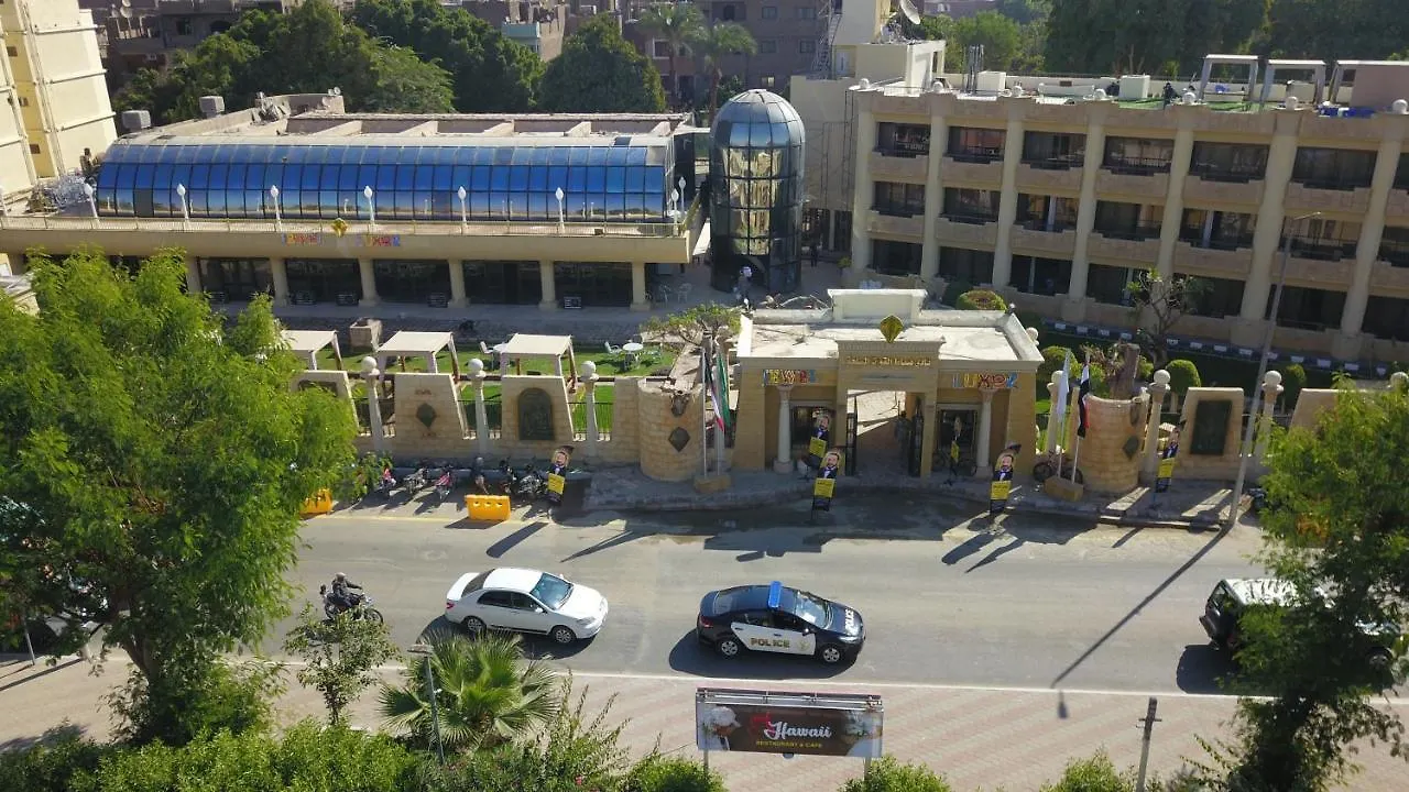 Jewel Luxor Hotel